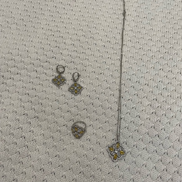 Natural oval yellow citrine with white sapphire bridal set. 925 sterling sliver - Picture 2 of 10